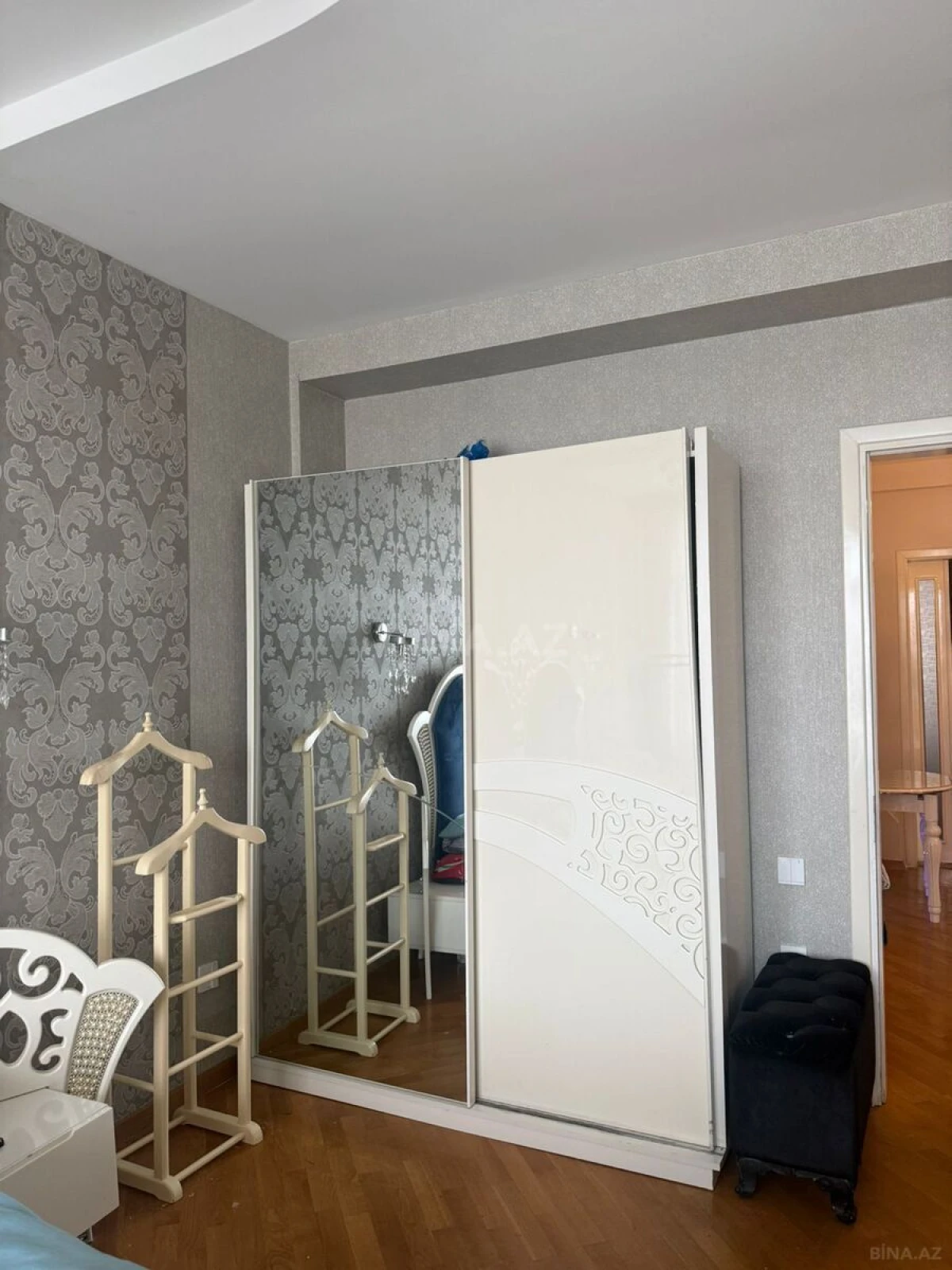 Satılır 3 otaqlı mənzil 90 m²