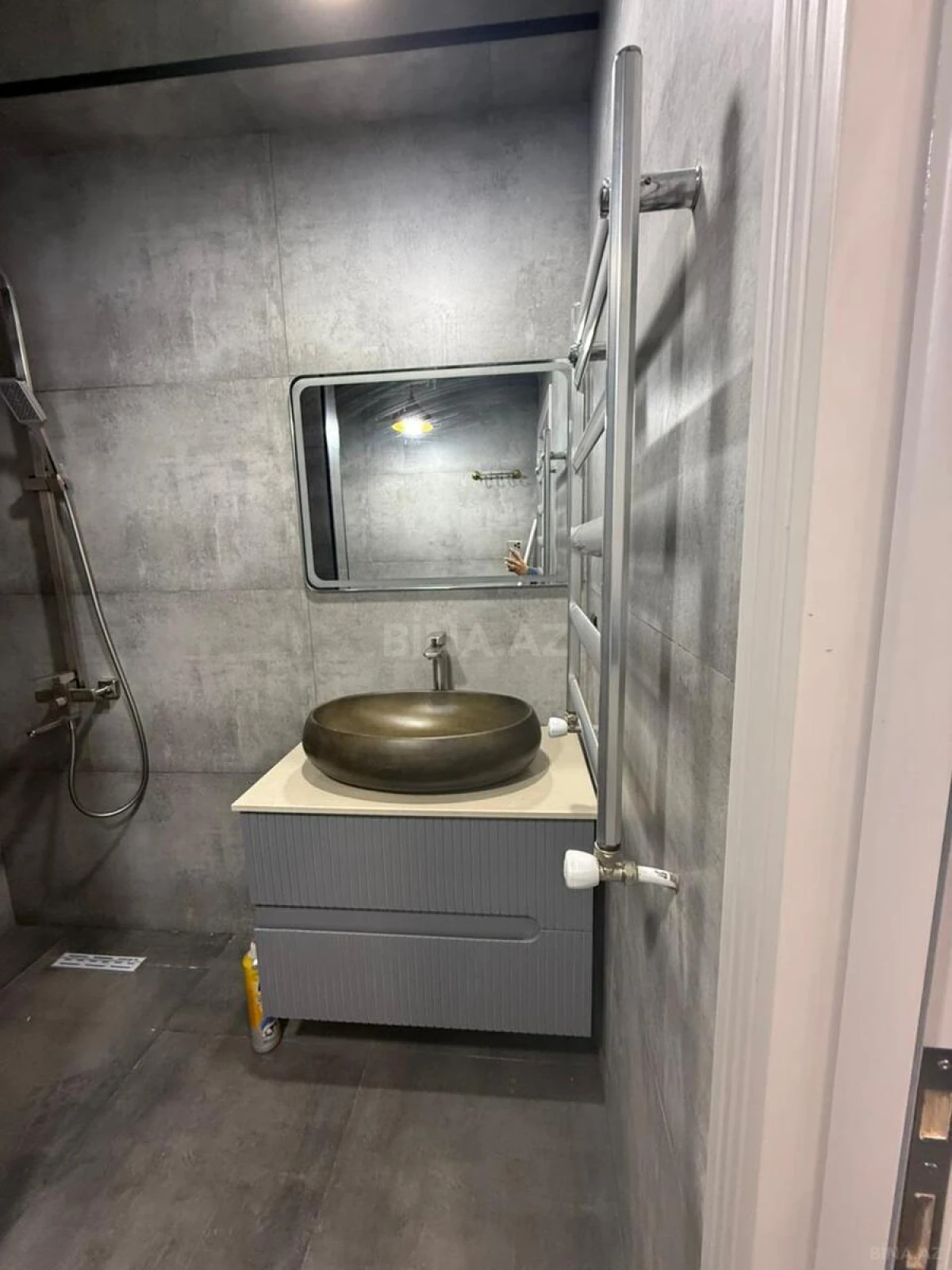 Satılır 2 otaqlı mənzil 53 m²