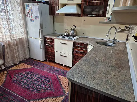 Satılır 3 otaqlı mənzil 80 m²