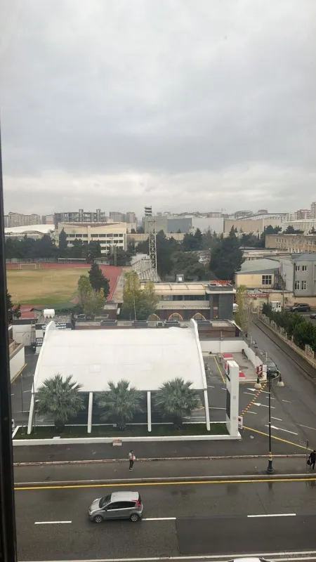 Kirayə verilir 2 otaqlı mənzil 56 m²