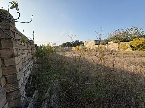 Satılır torpaq sahəsi 12 m²