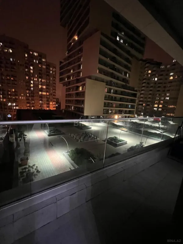 Kirayə verilir 3 otaqlı mənzil 103 m²