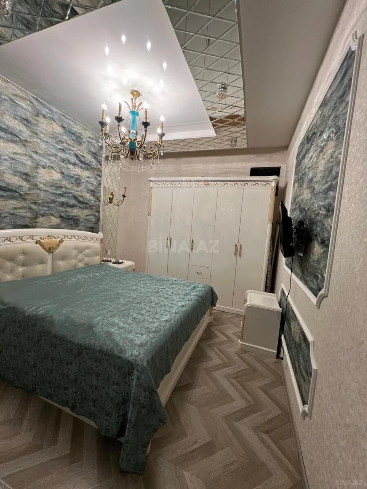 Kirayə verilir 3 otaqlı mənzil 103 m²