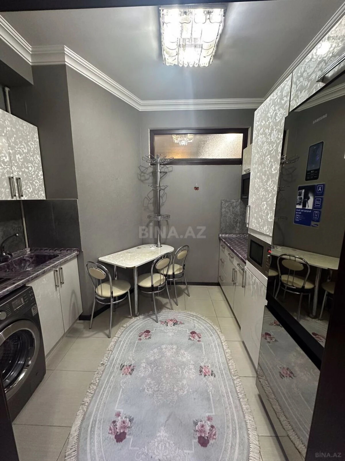 Satılır 2 otaqlı mənzil 70 m²
