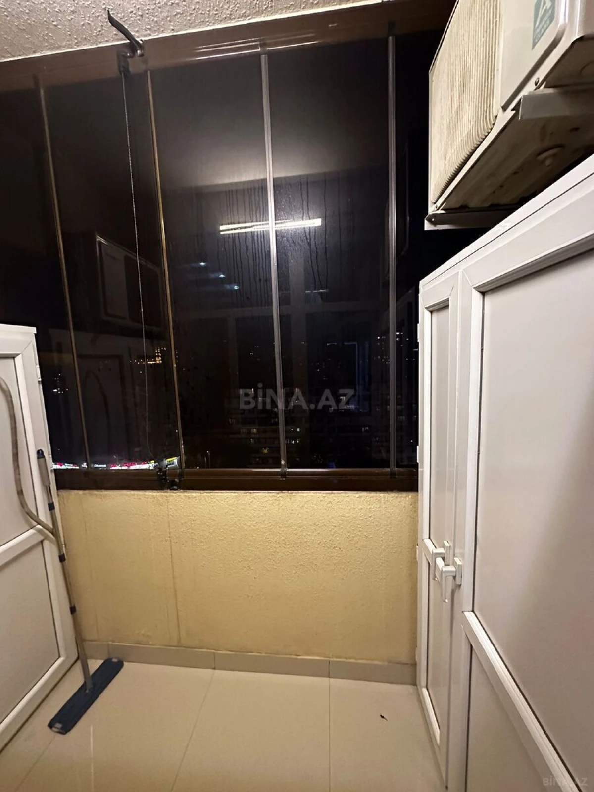 Satılır 2 otaqlı mənzil 70 m²