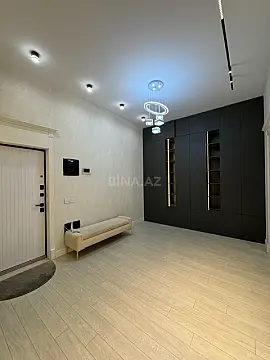 Satılır 2 otaqlı mənzil 107 m²