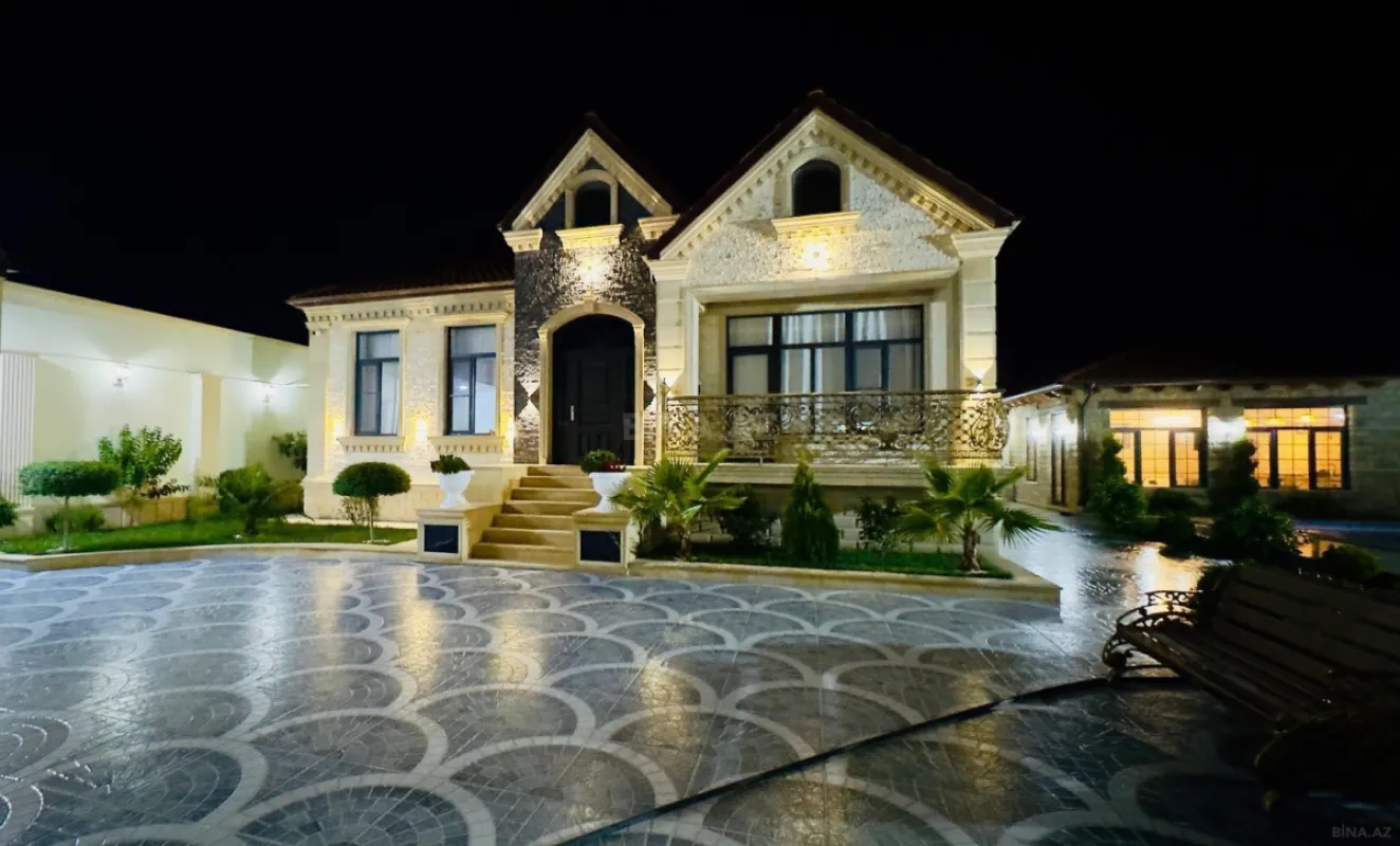 Satılır 4 otaqlı həyət evi 165 m²