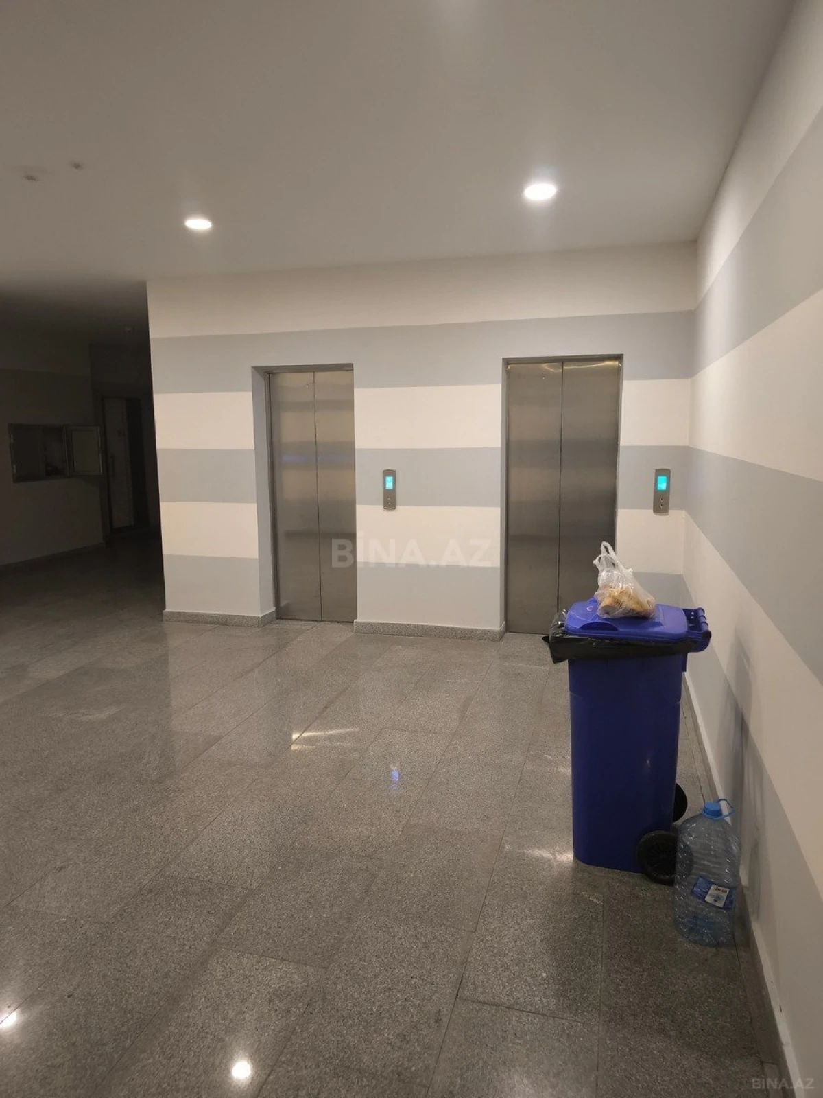 Kirayə verilir 3 otaqlı mənzil 110 m²