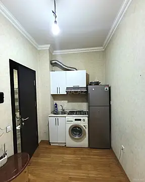 Satılır 1 otaqlı mənzil 30 m²