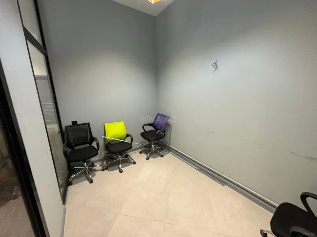 Kirayə verilir 3 otaqlı ofis 127 m²