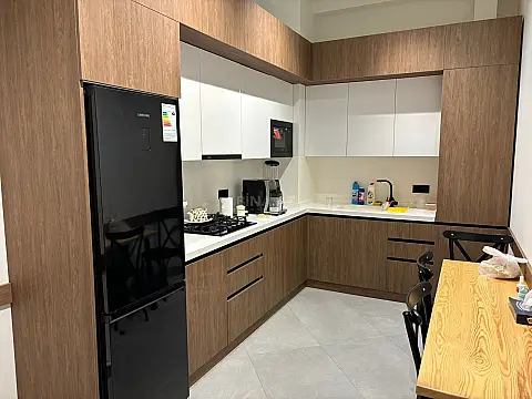 Kirayə verilir 3 otaqlı ofis 127 m²