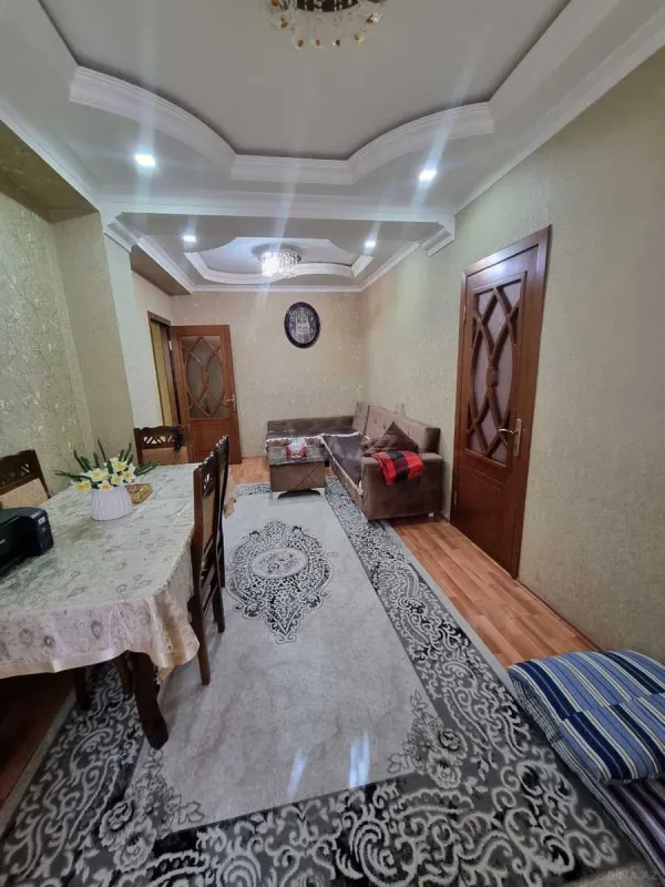 Satılır 3 otaqlı mənzil 68 m²