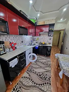 Satılır 3 otaqlı mənzil 68 m²