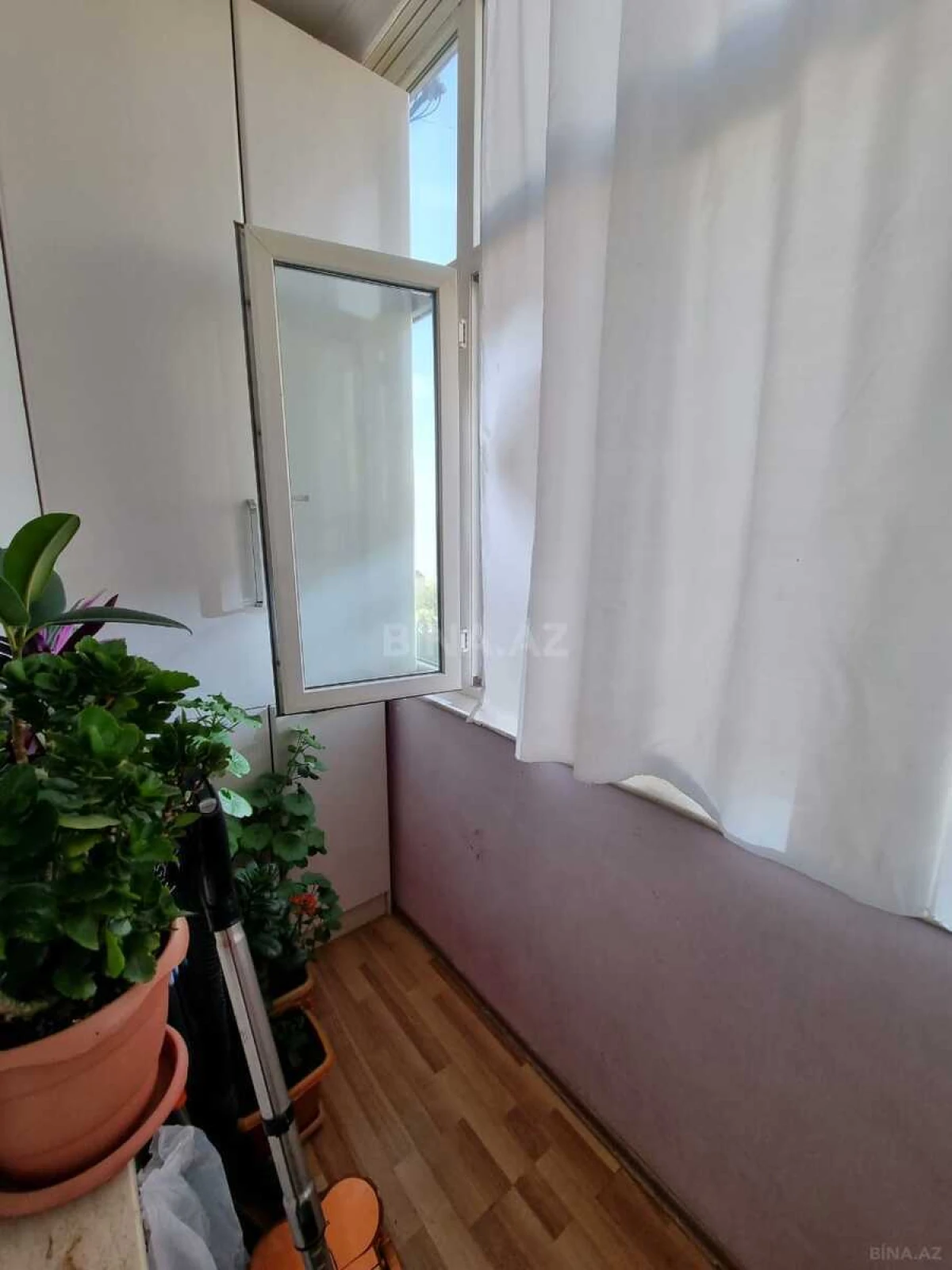 Satılır 3 otaqlı mənzil 68 m²