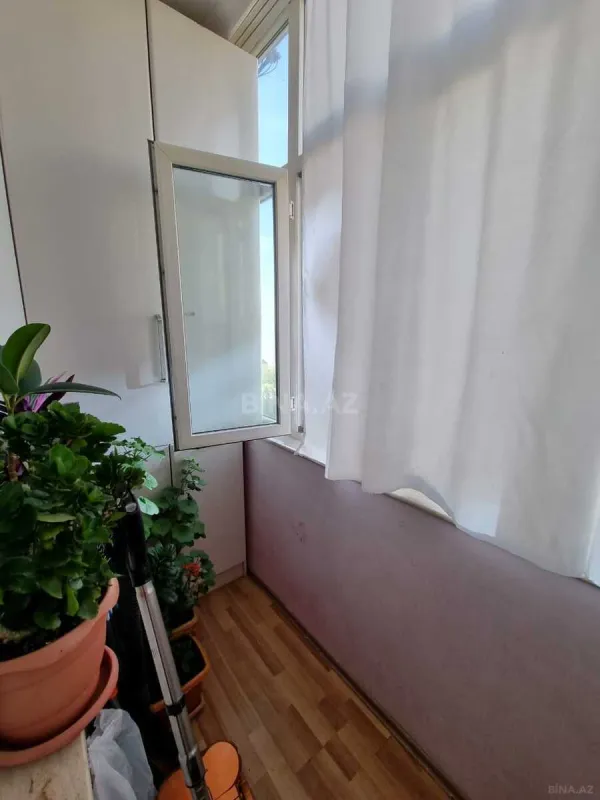 Satılır 3 otaqlı mənzil 68 m²
