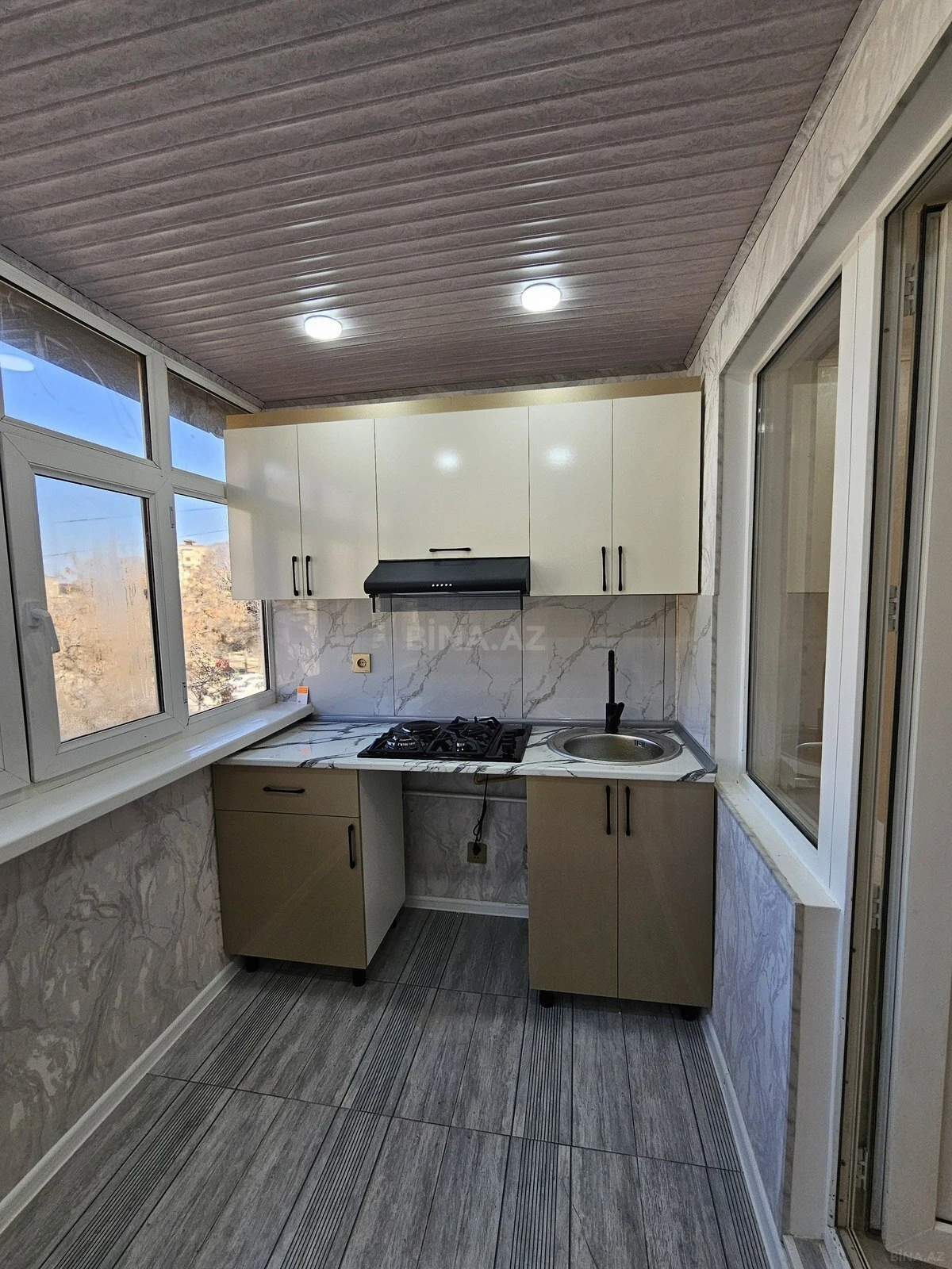 Satılır 2 otaqlı mənzil 47 m²