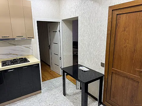 Kirayə verilir 2 otaqlı mənzil 55 m²