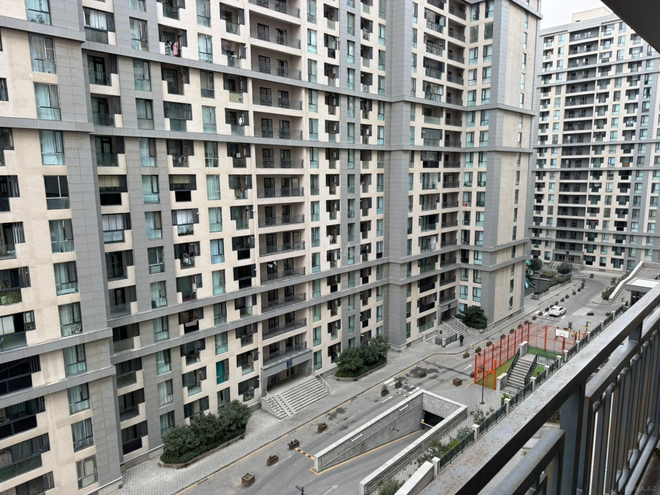 Kirayə verilir 2 otaqlı mənzil 55 m²