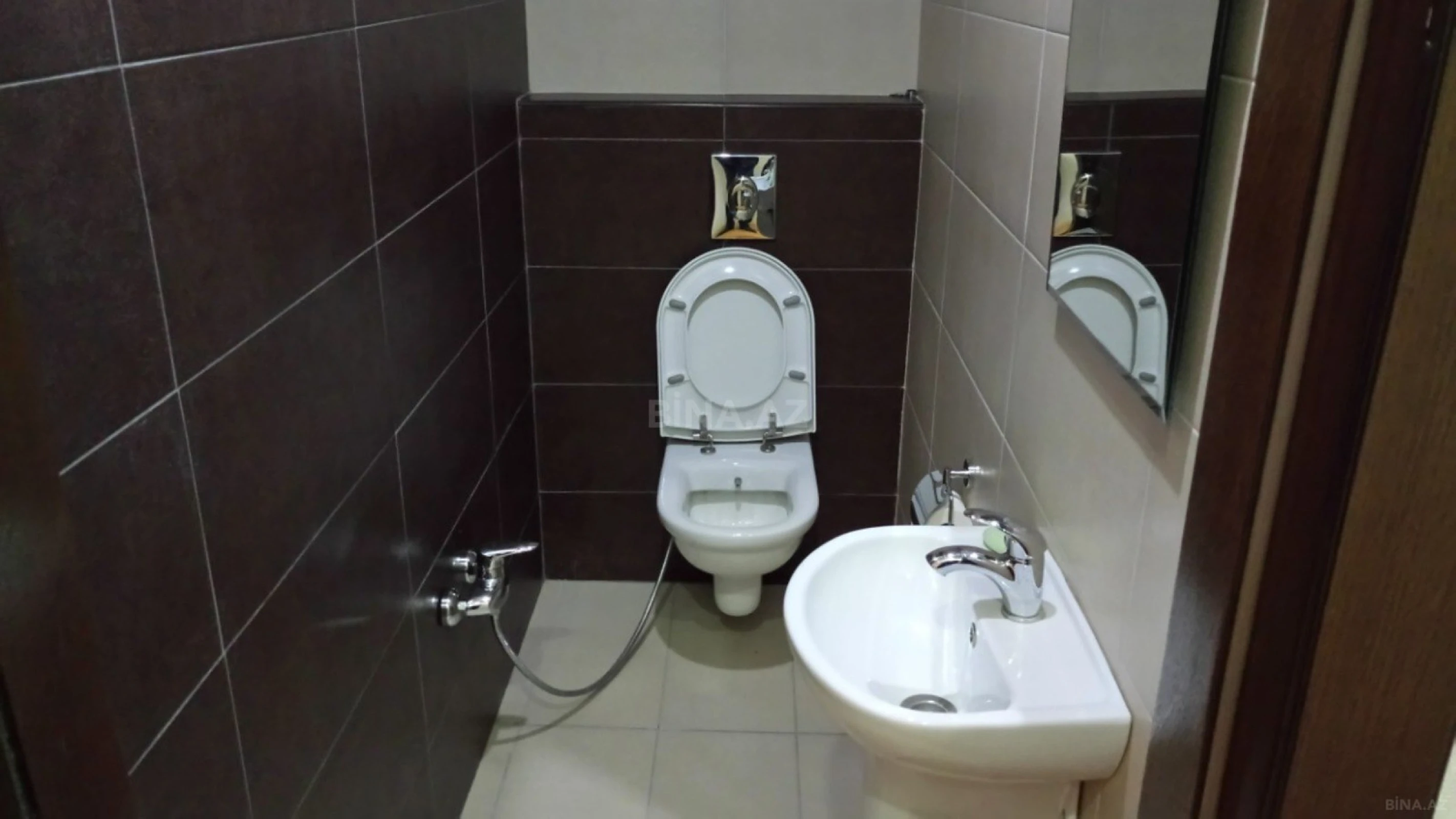 Kirayə verilir 3 otaqlı mənzil 105 m²