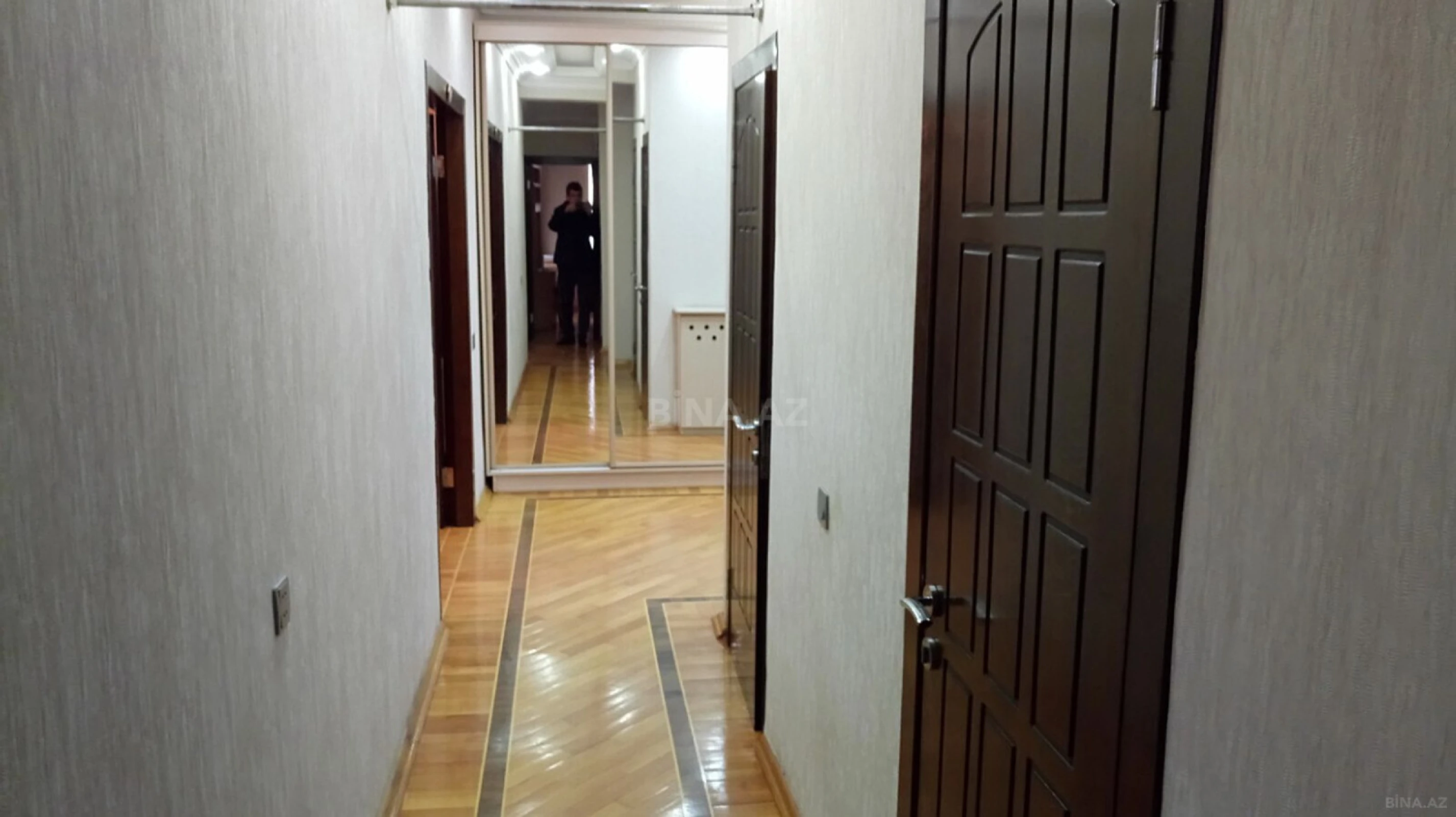 Kirayə verilir 3 otaqlı mənzil 105 m²