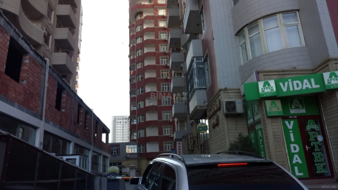 Kirayə verilir 3 otaqlı mənzil 105 m²