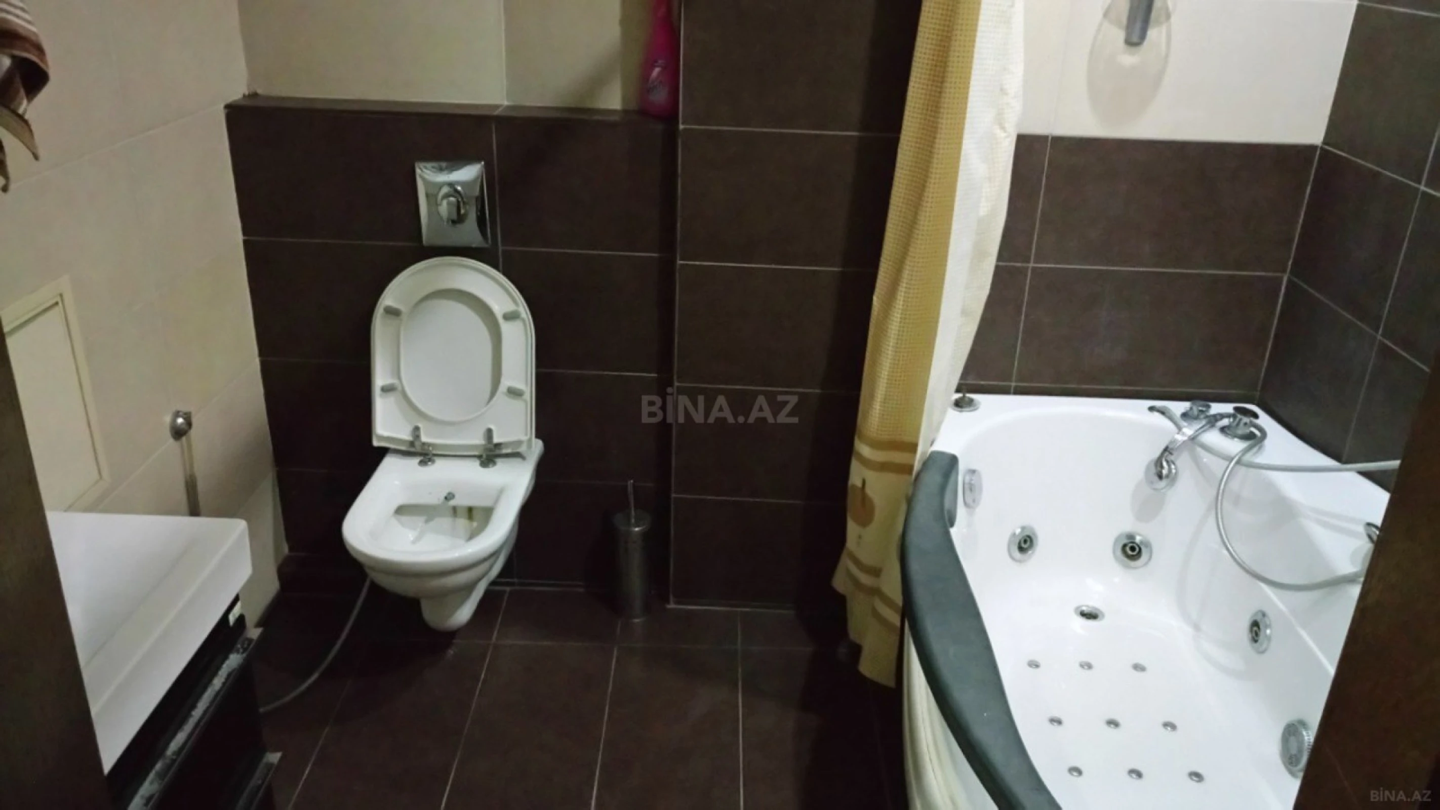 Kirayə verilir 3 otaqlı mənzil 105 m²