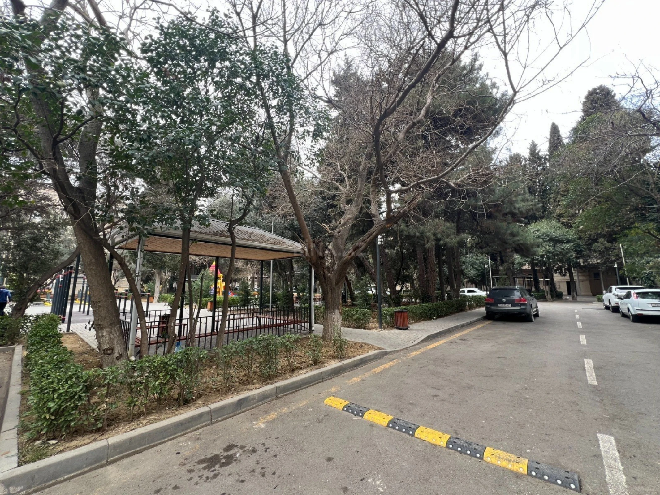 Satılır 2 otaqlı mənzil 30 m²