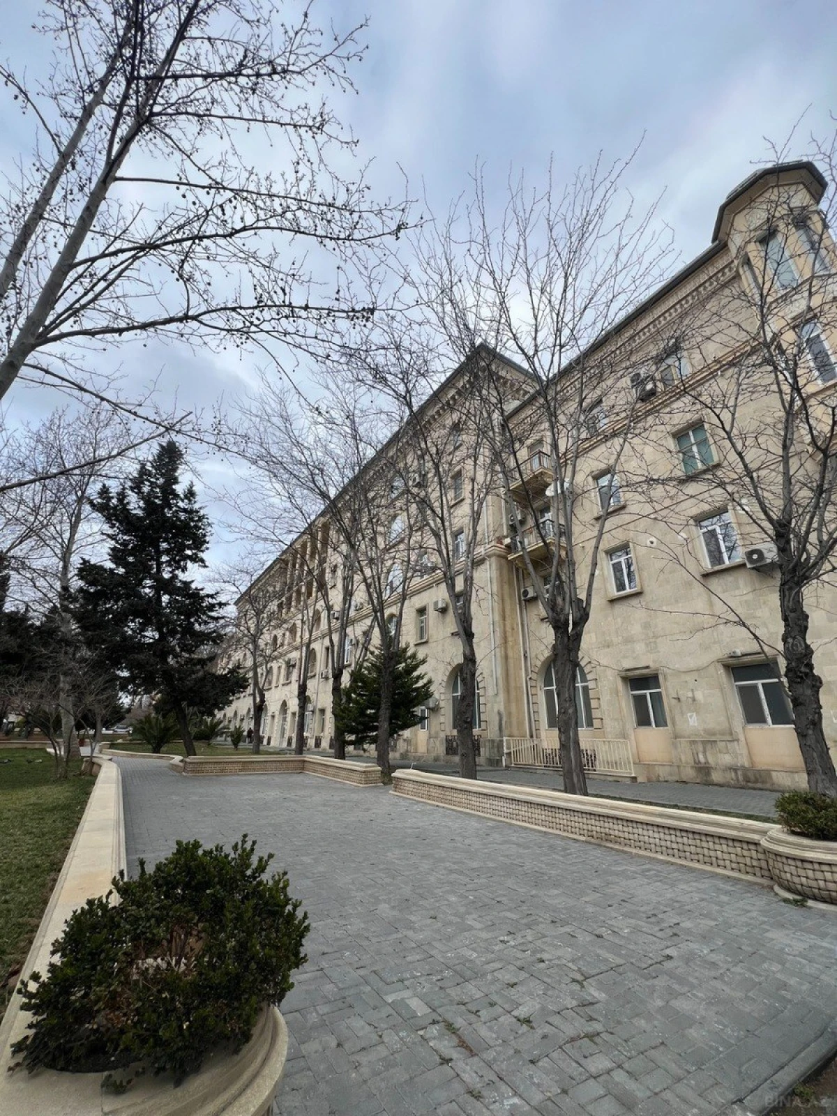 Satılır 2 otaqlı mənzil 30 m²