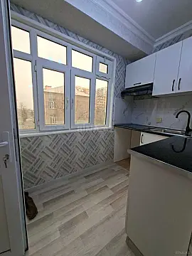 Satılır 3 otaqlı mənzil 45 m²