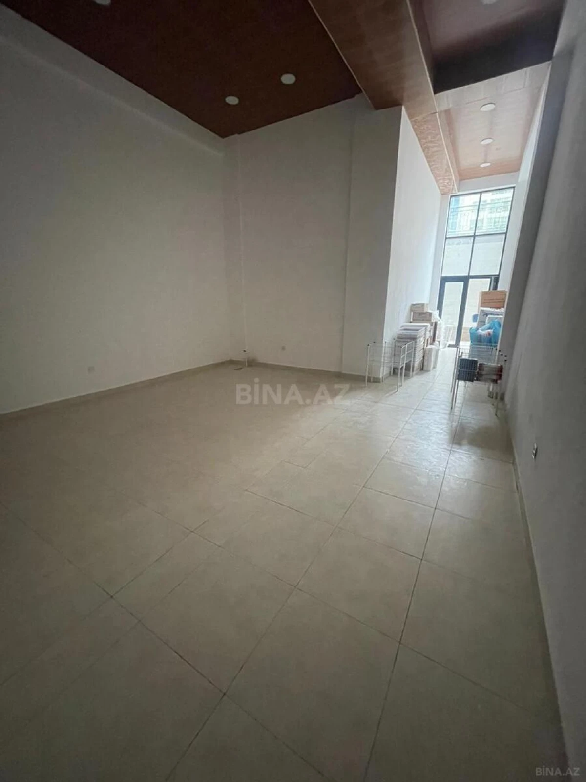 Kirayə verilir obyekt 52 m²