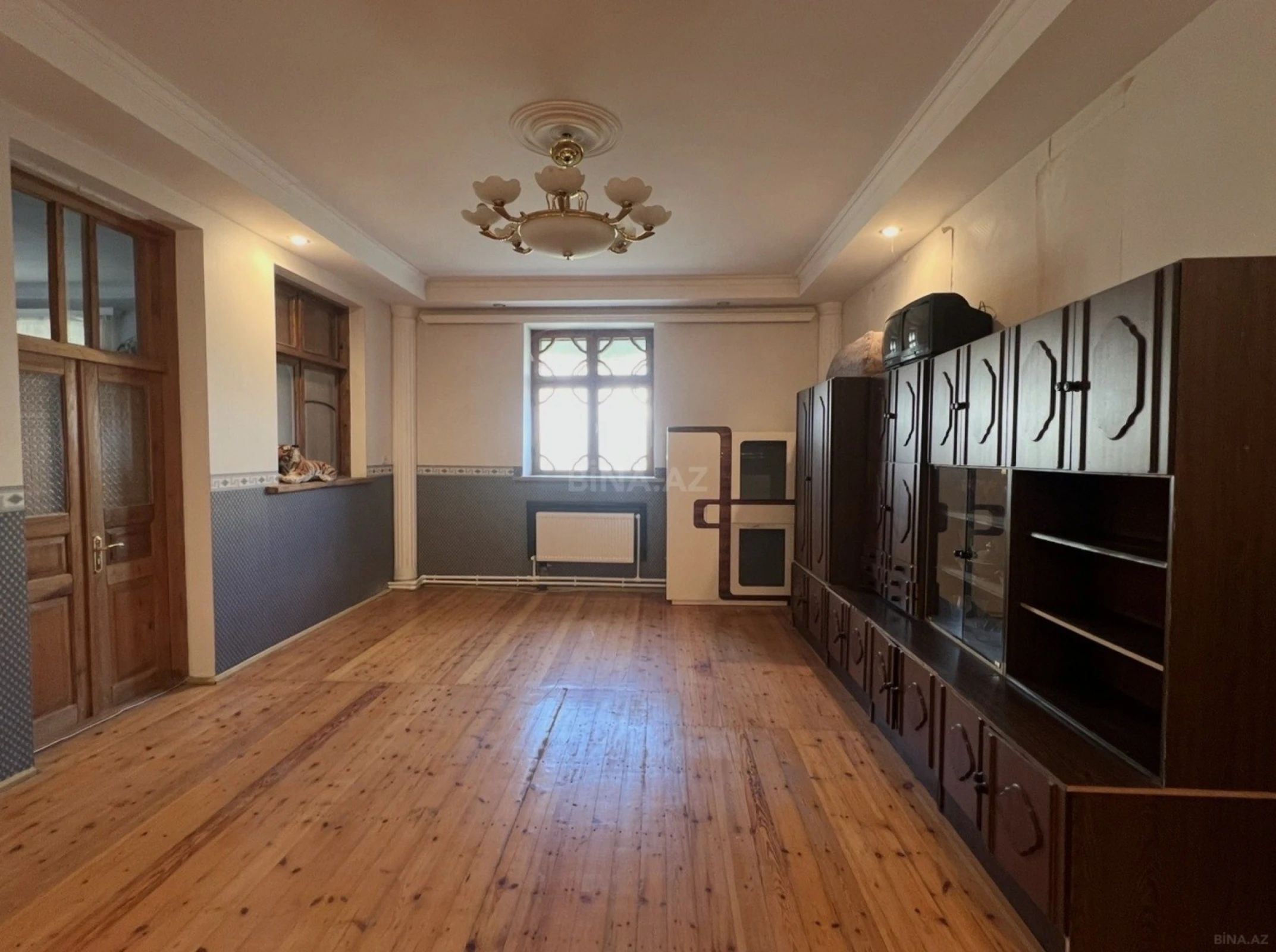 Kirayə verilir 4 otaqlı həyət evi 450 m²