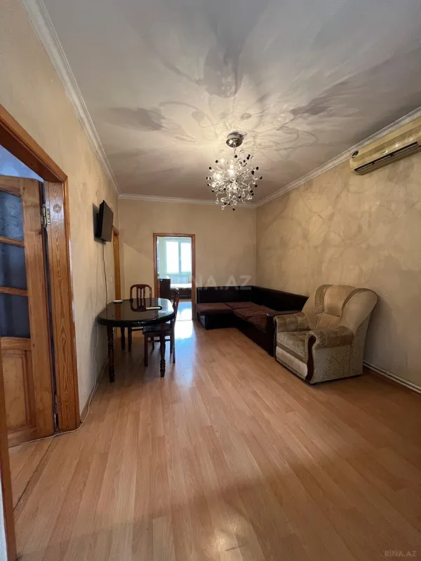 Satılır 3 otaqlı mənzil 55 m²
