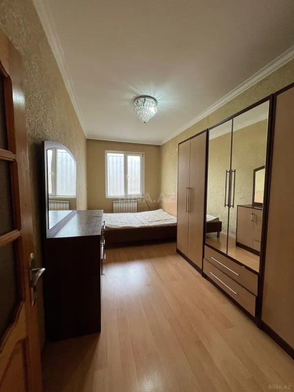 Satılır 3 otaqlı mənzil 55 m²