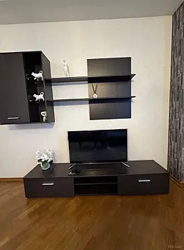 Kirayə verilir 3 otaqlı mənzil 138 m²