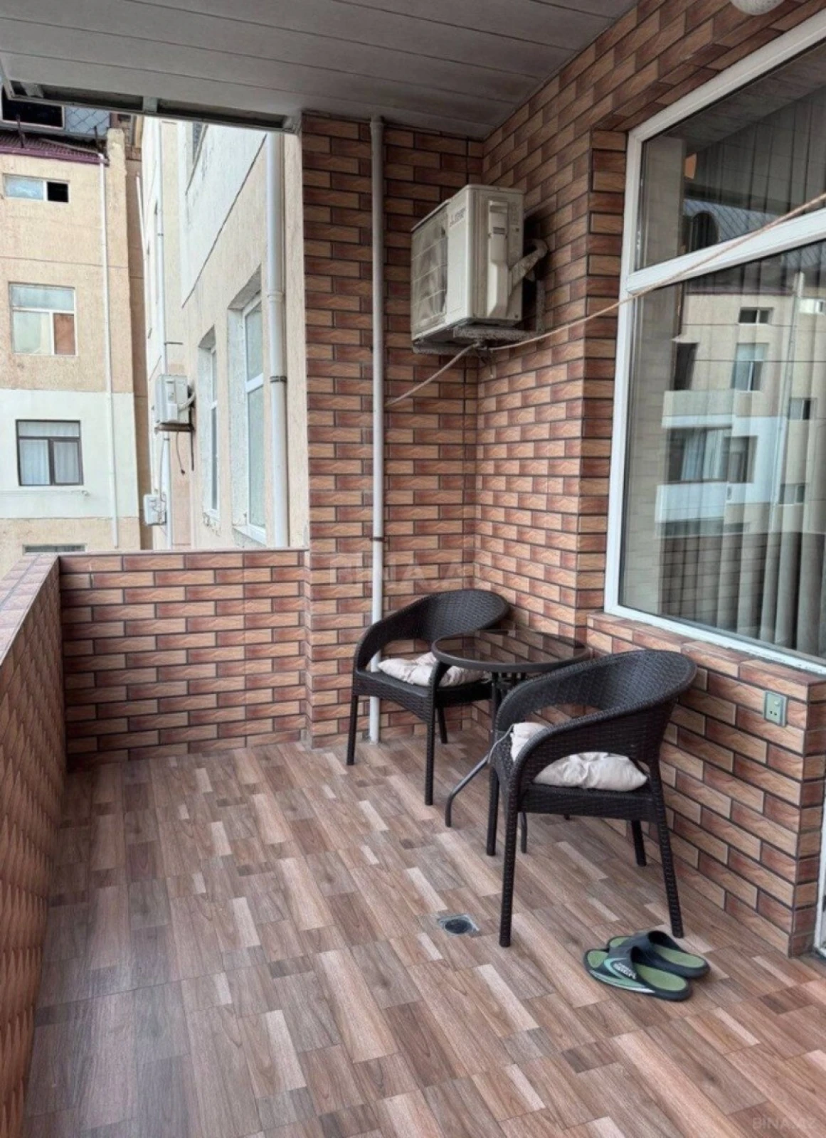 Kirayə verilir 3 otaqlı mənzil 138 m²