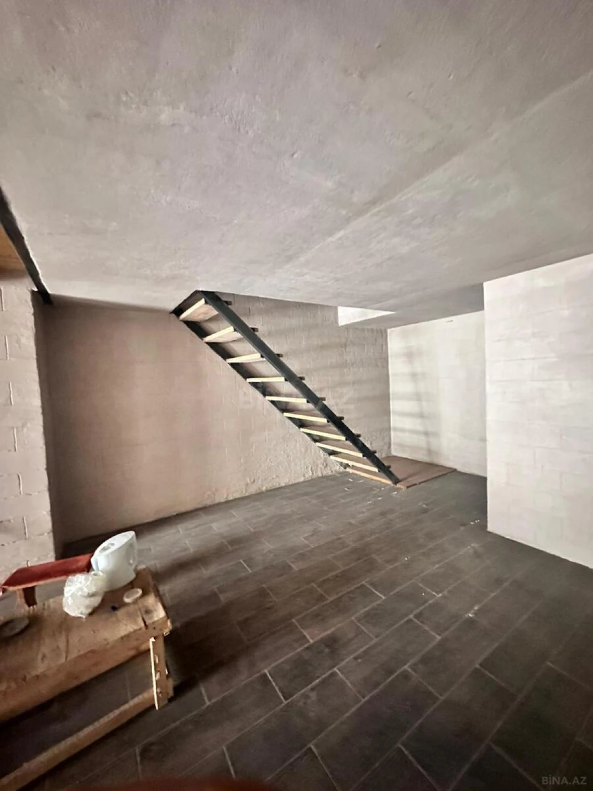 Kirayə verilir obyekt 100 m²