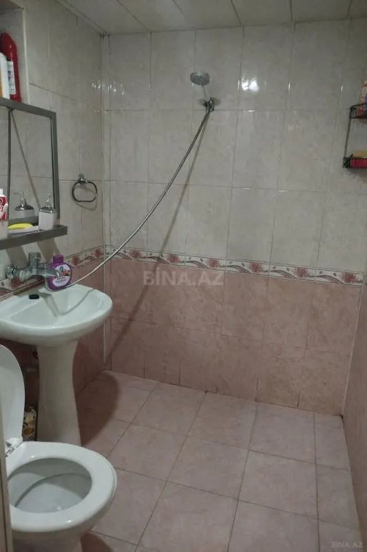 Kirayə verilir 2 otaqlı mənzil 50 m²