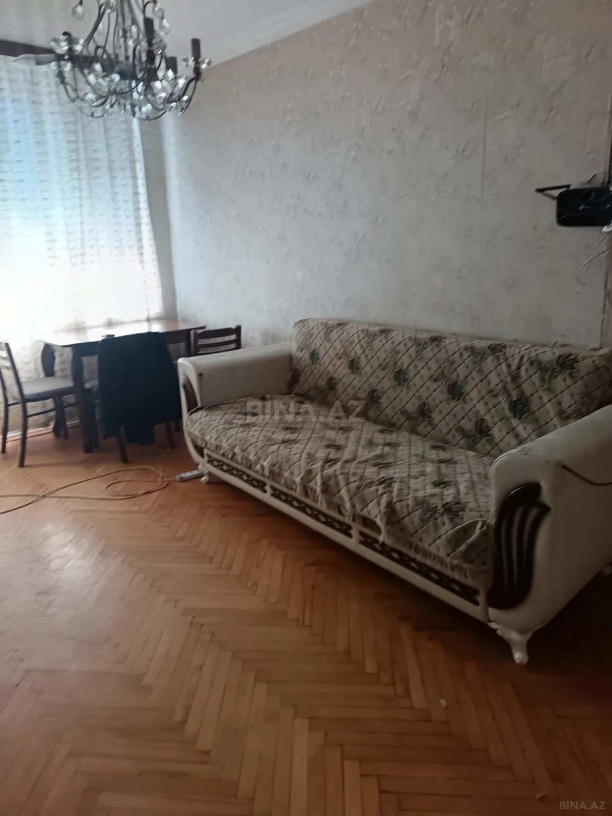Kirayə verilir 2 otaqlı mənzil 60 m²