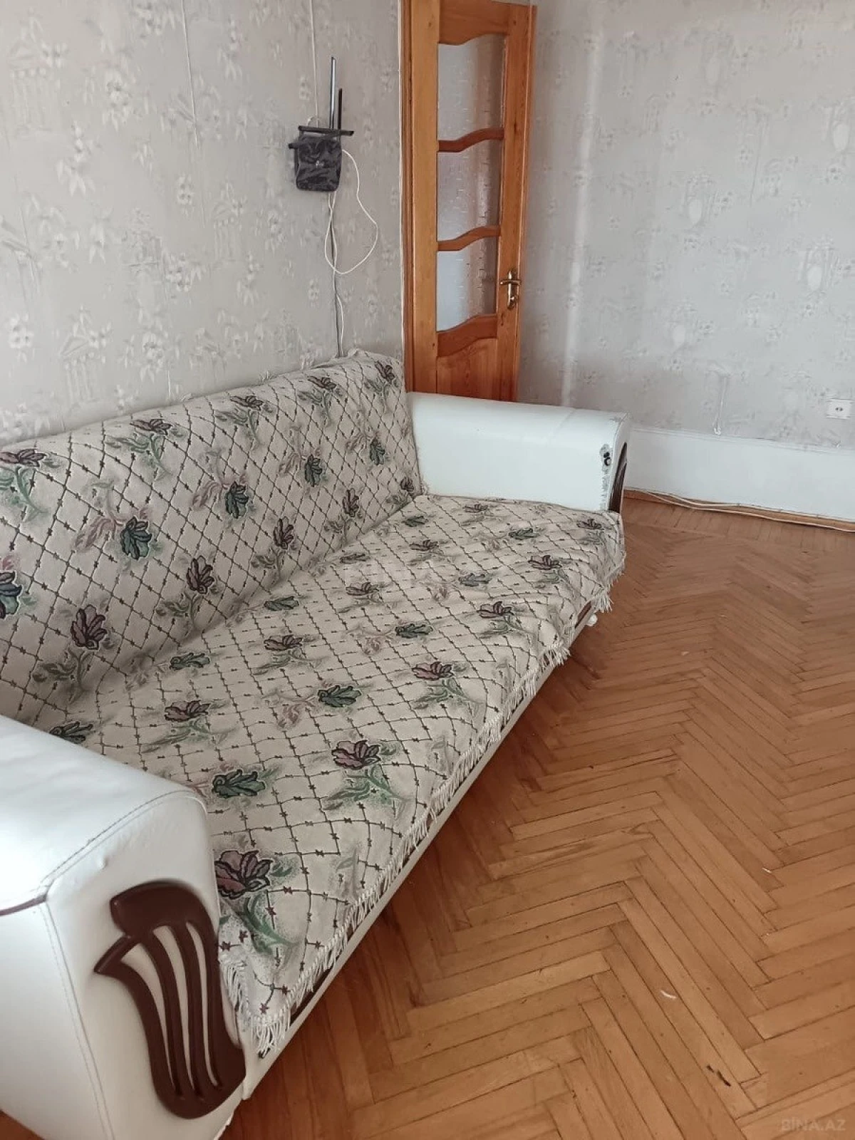 Kirayə verilir 2 otaqlı mənzil 60 m²
