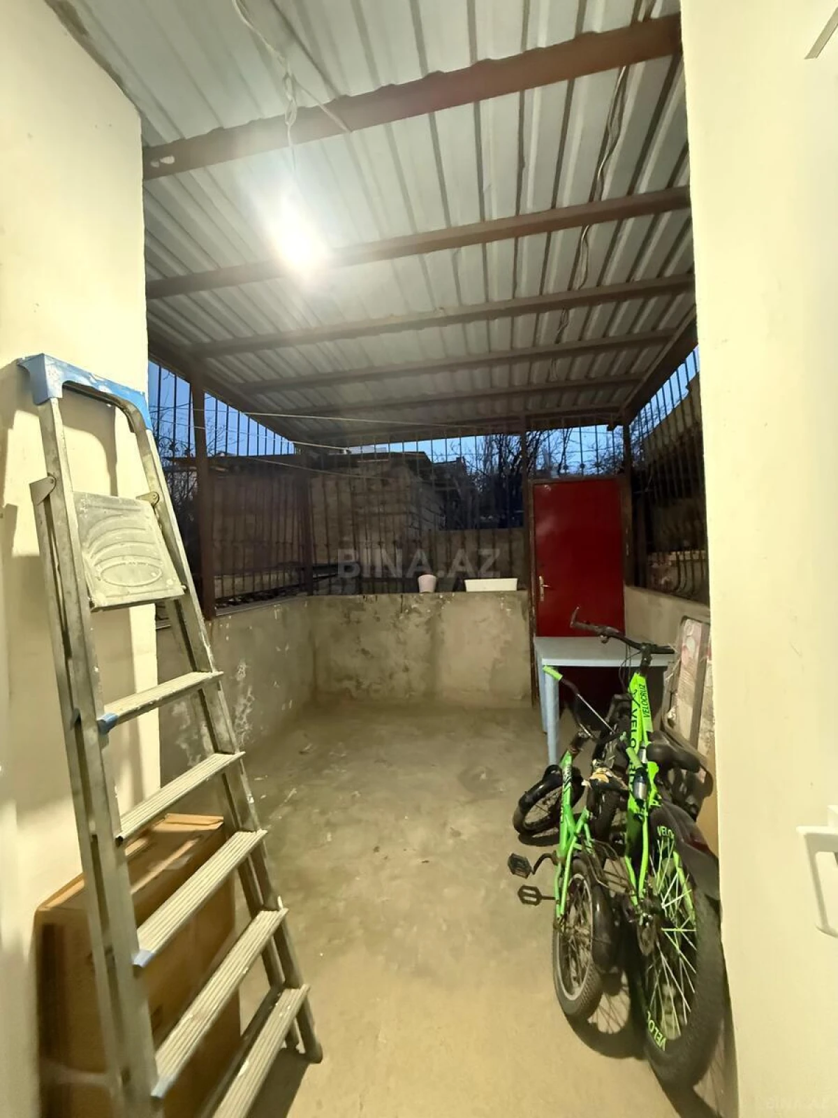 Satılır 2 otaqlı mənzil 37 m²