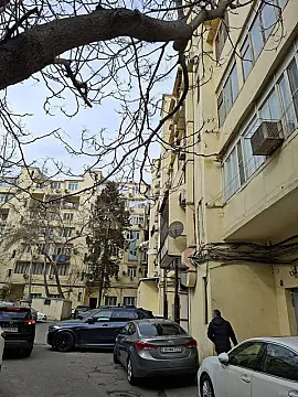 Satılır 3 otaqlı mənzil 85 m²