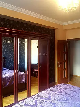 Kirayə verilir 2 otaqlı mənzil 92 m²