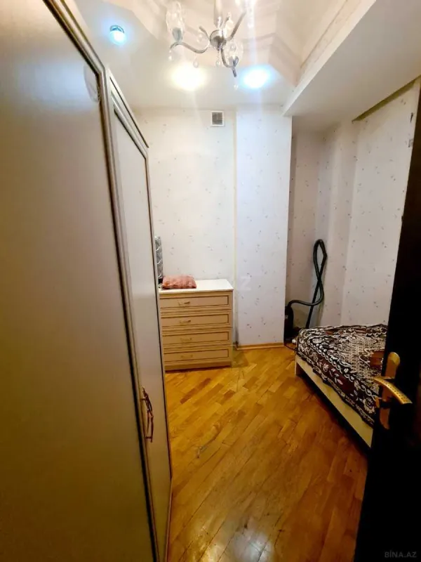 Satılır 3 otaqlı mənzil 90 m²