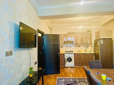 Kirayə verilir 2 otaqlı mənzil 50 m²
