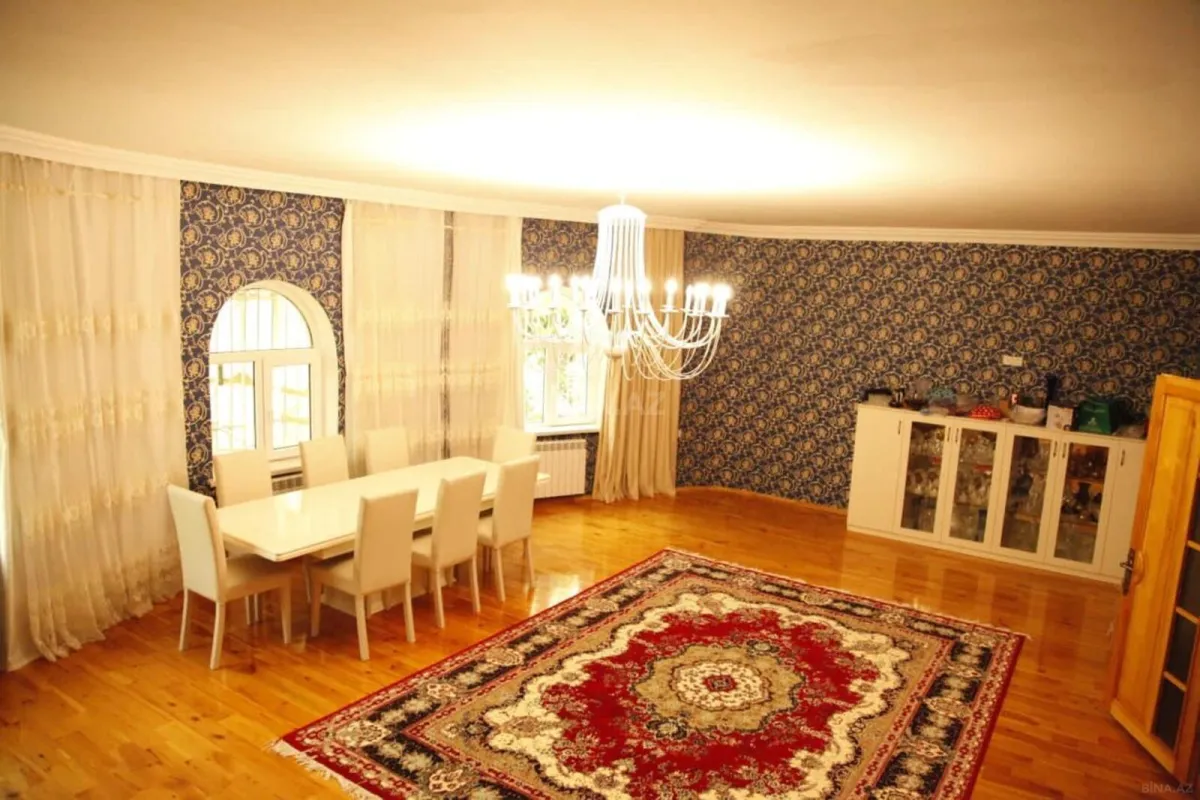 Satılır 4 otaqlı həyət evi 162 m²