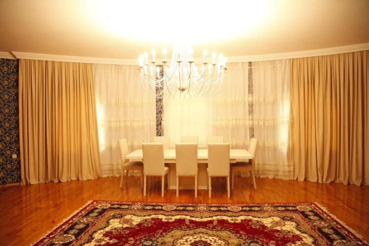Satılır 4 otaqlı həyət evi 162 m²