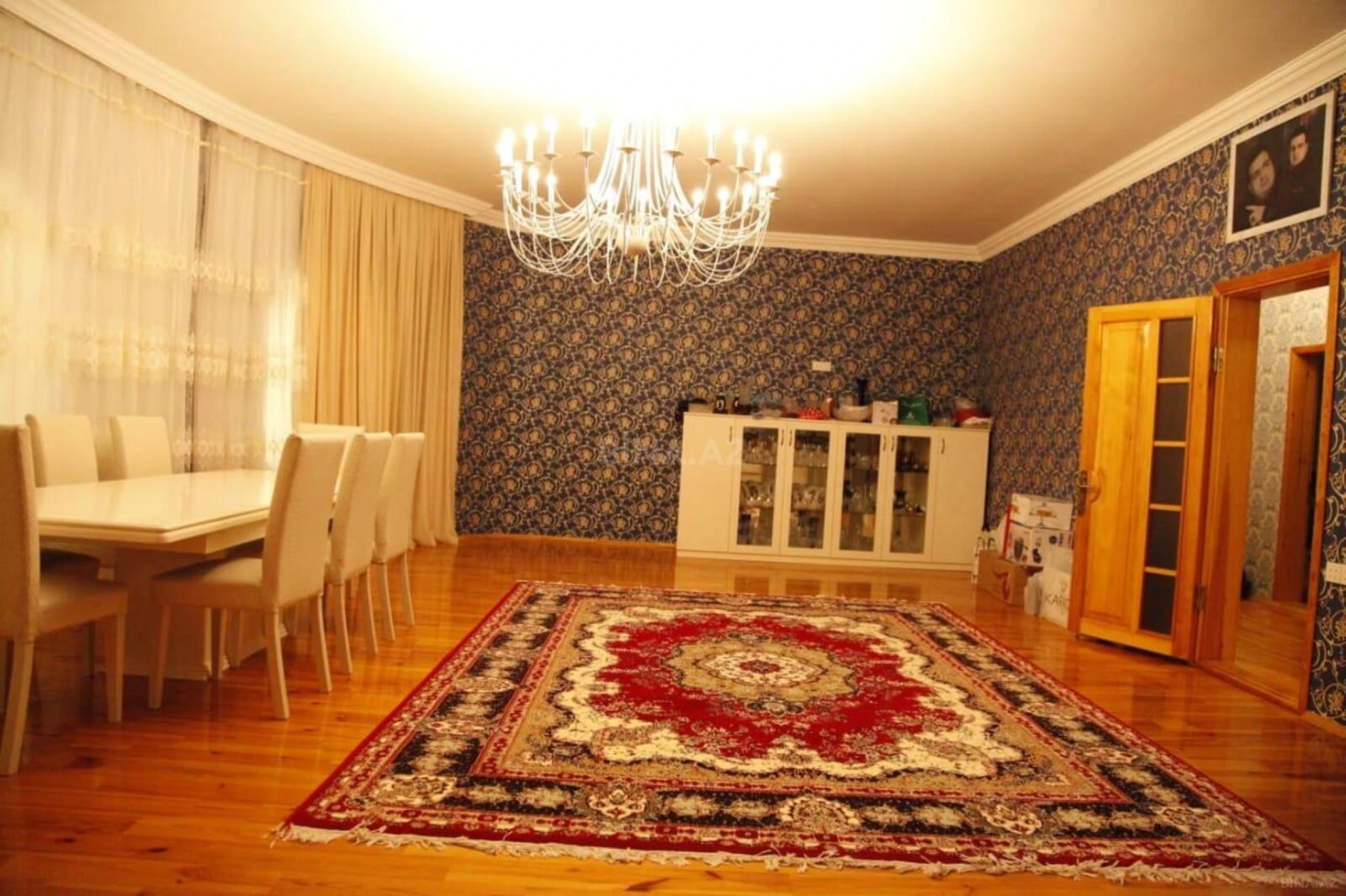 Satılır 4 otaqlı həyət evi 162 m²