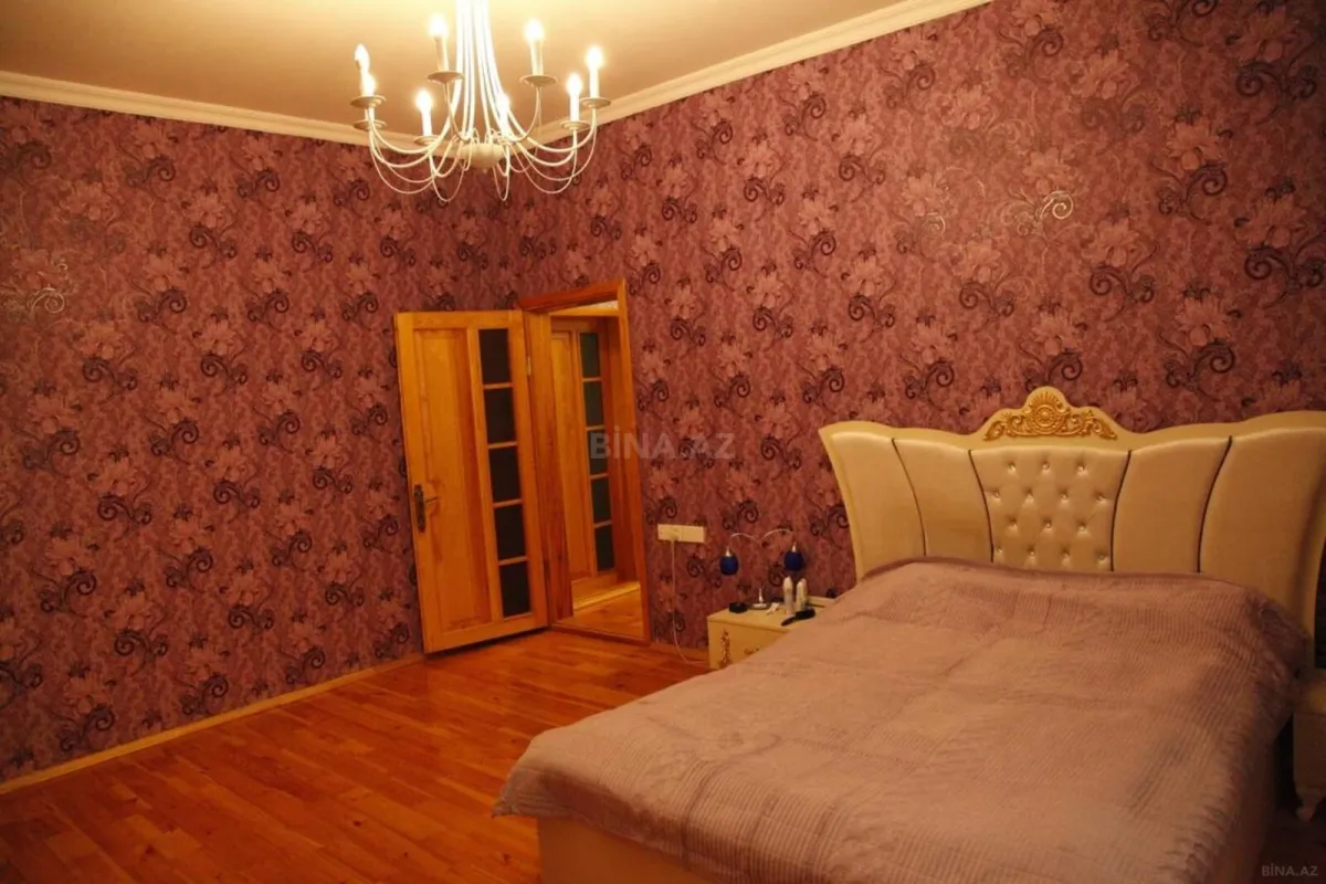 Satılır 4 otaqlı həyət evi 162 m²