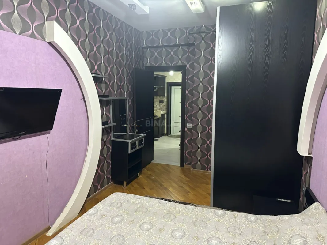 Satılır 2 otaqlı mənzil 69 m²