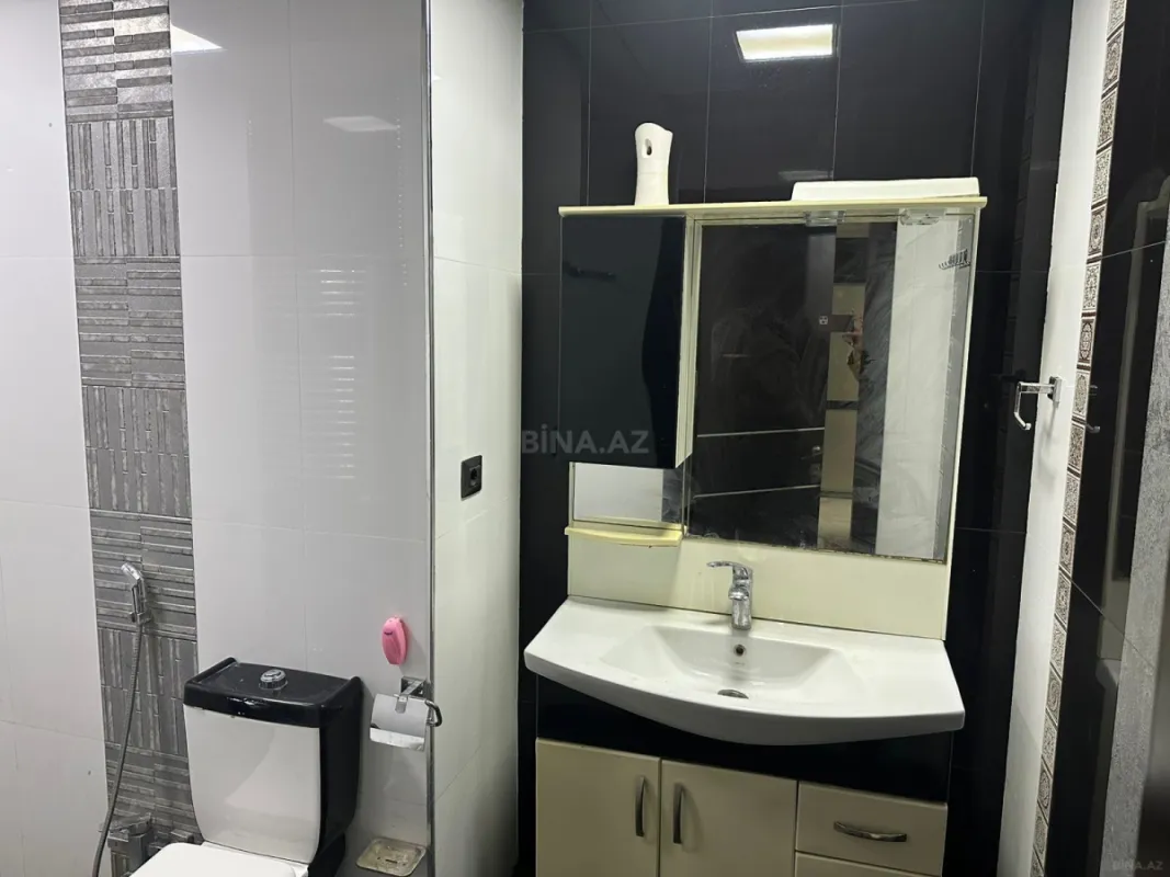 Satılır 2 otaqlı mənzil 69 m²